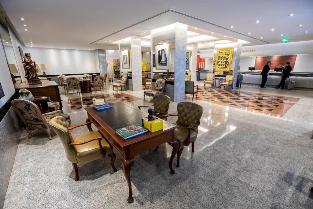 Apart Kubitschek Plaza Aparthotel